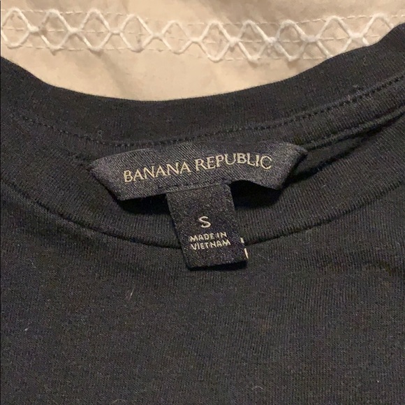 Banana Republic T-Shirt - Picture 2 of 3